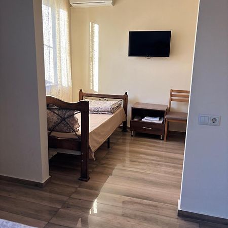 Hotel Amaras Yerevan Exterior photo