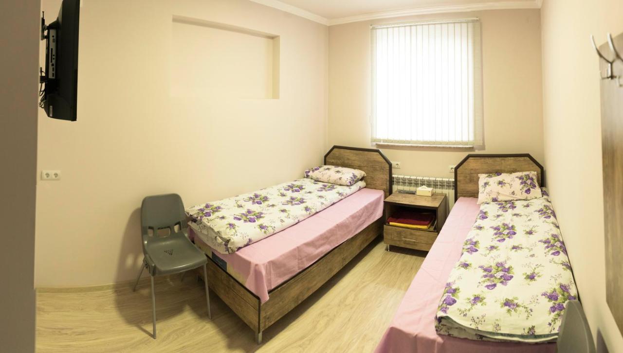 Hotel Amaras Yerevan Exterior photo